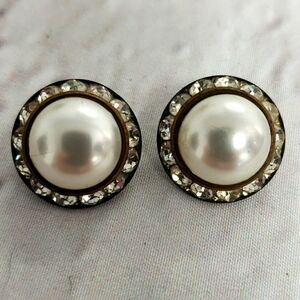 Vintage Clip on Earrings Used Pearl & Rhinestone
